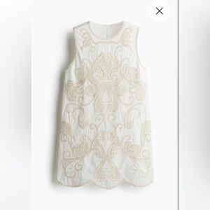 ISO H&M EYELET EMBROIDERED SHIFT DRESS, cream/white or white/navy